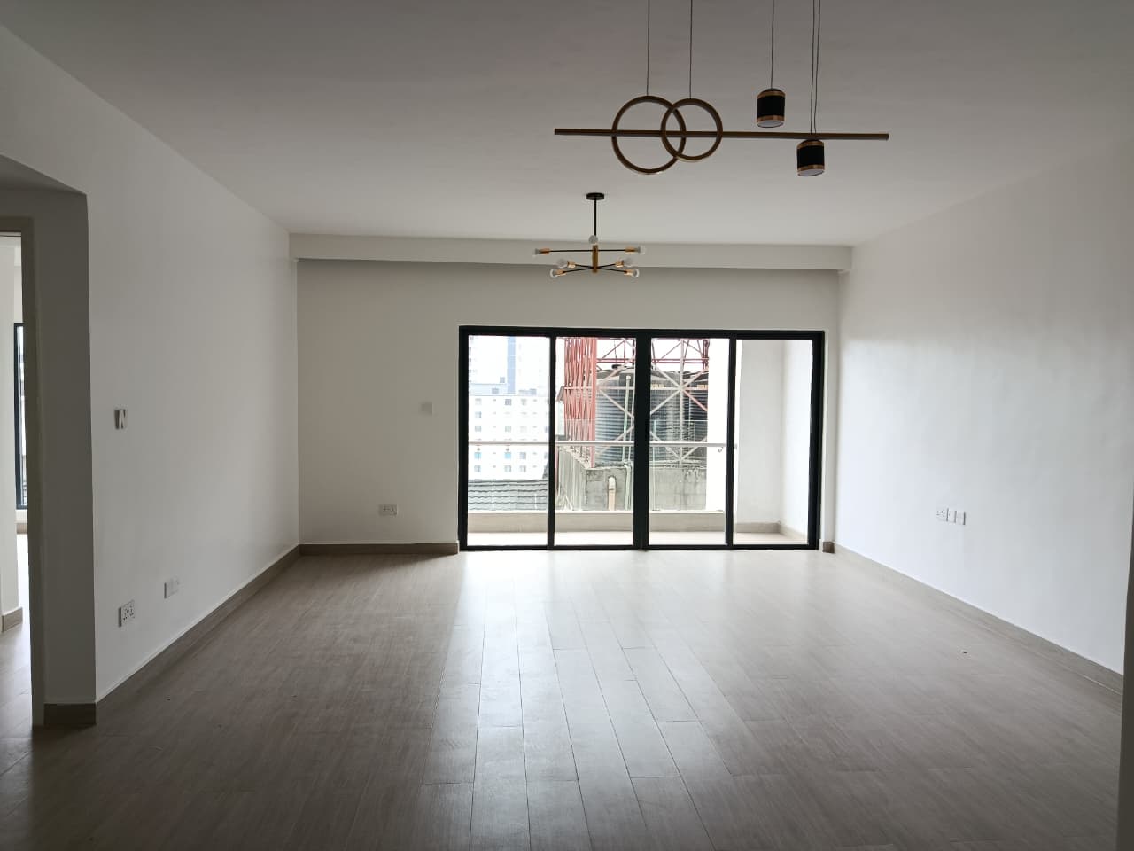 WhatsApp Image 2025-11-10 at 10.12.19 (1)