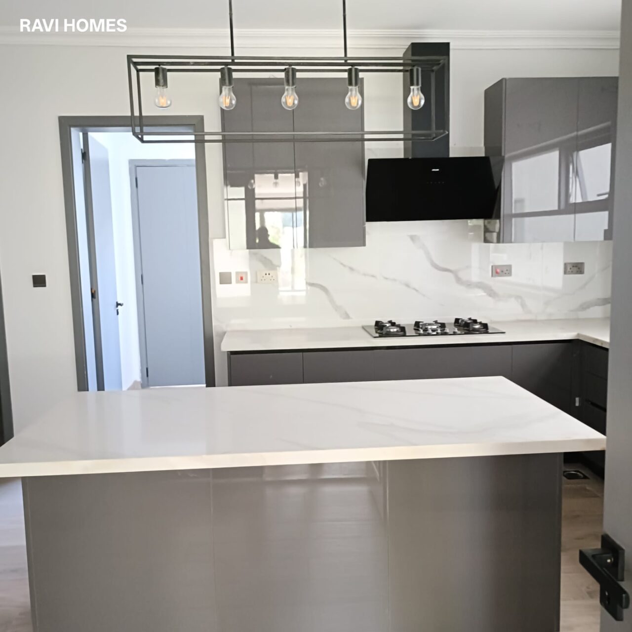 WhatsApp-Image-2025-04-17-at-10.40.22_105cc500