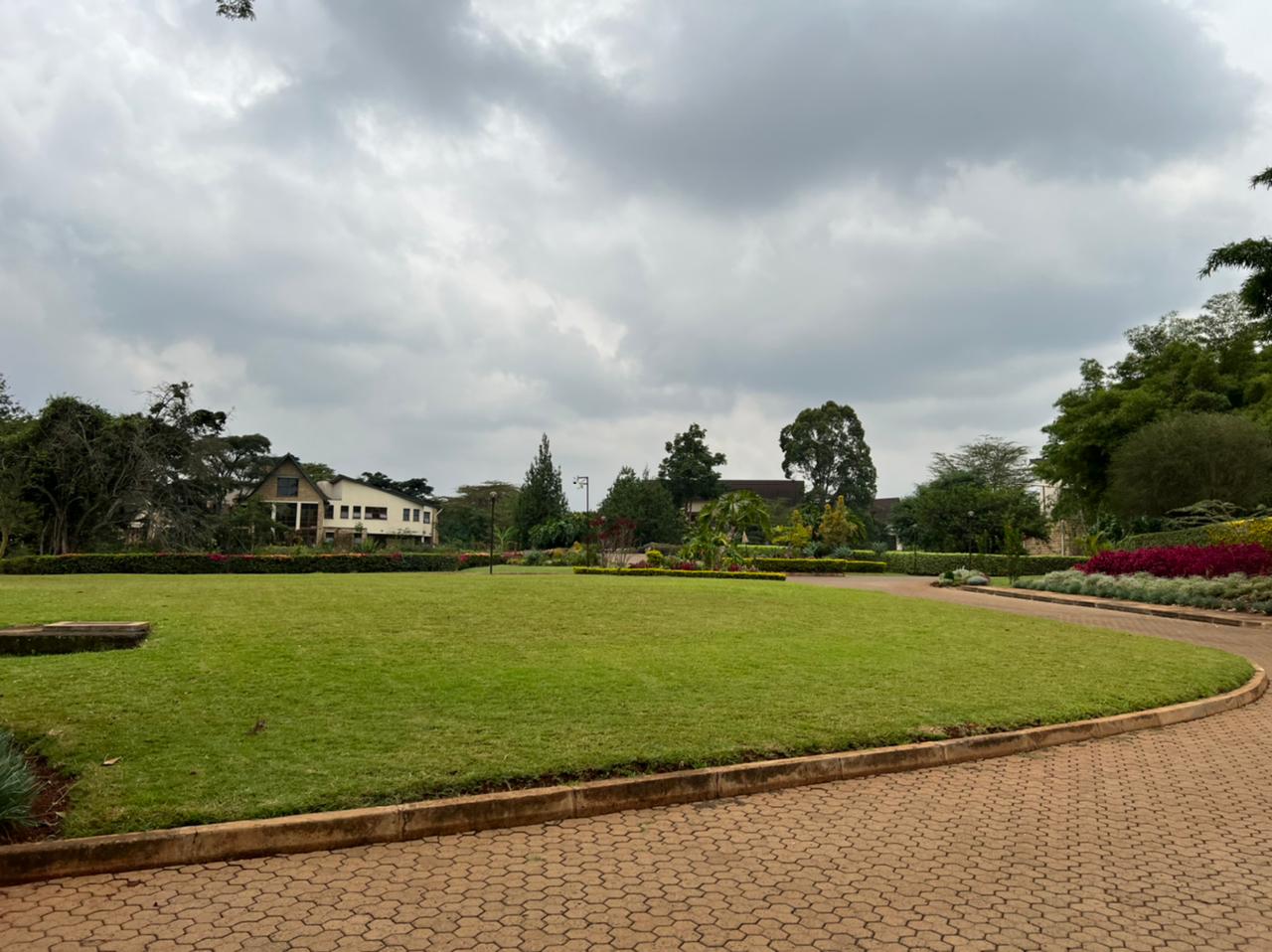 WhatsApp-Image-2025-09-17-at-16.21.02